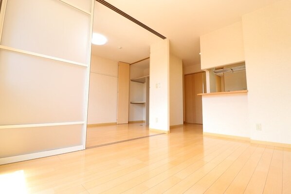 ヴィラ・ブルーノ Hの物件内観写真